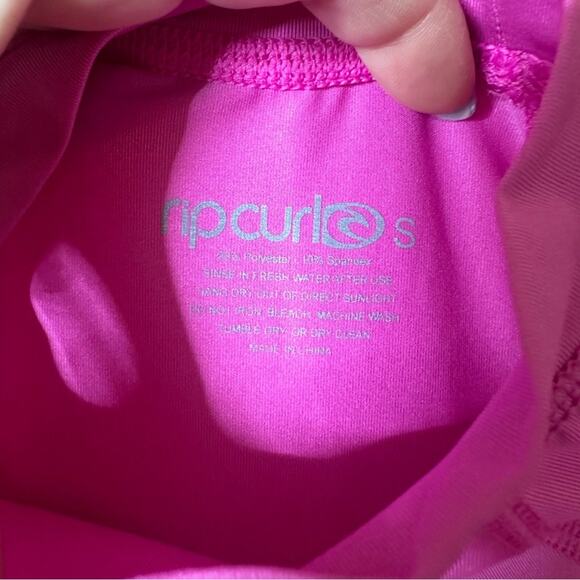 RIP CURL Classic Pink Long Sleeve UV Rash Guard Women’s Size Small S Surf Beach - Picture 6 of 10